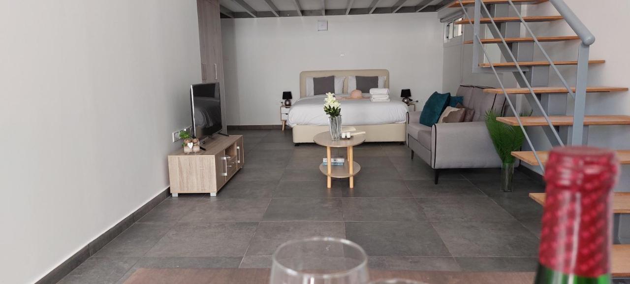 Eleantre Holiday Apartments Paphos Extérieur photo